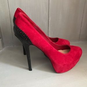 New H by Halston Red Suede Stiletto Pumps